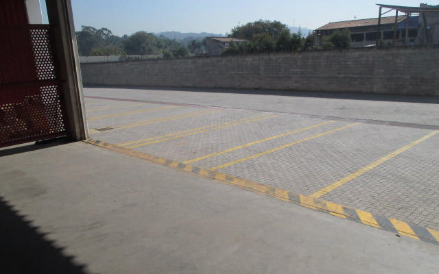 Unidade embu Armazém